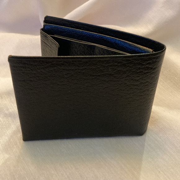 NWOT Black Paloma Cowhide Bifold Men’s Wallet - Picture 2 of 5